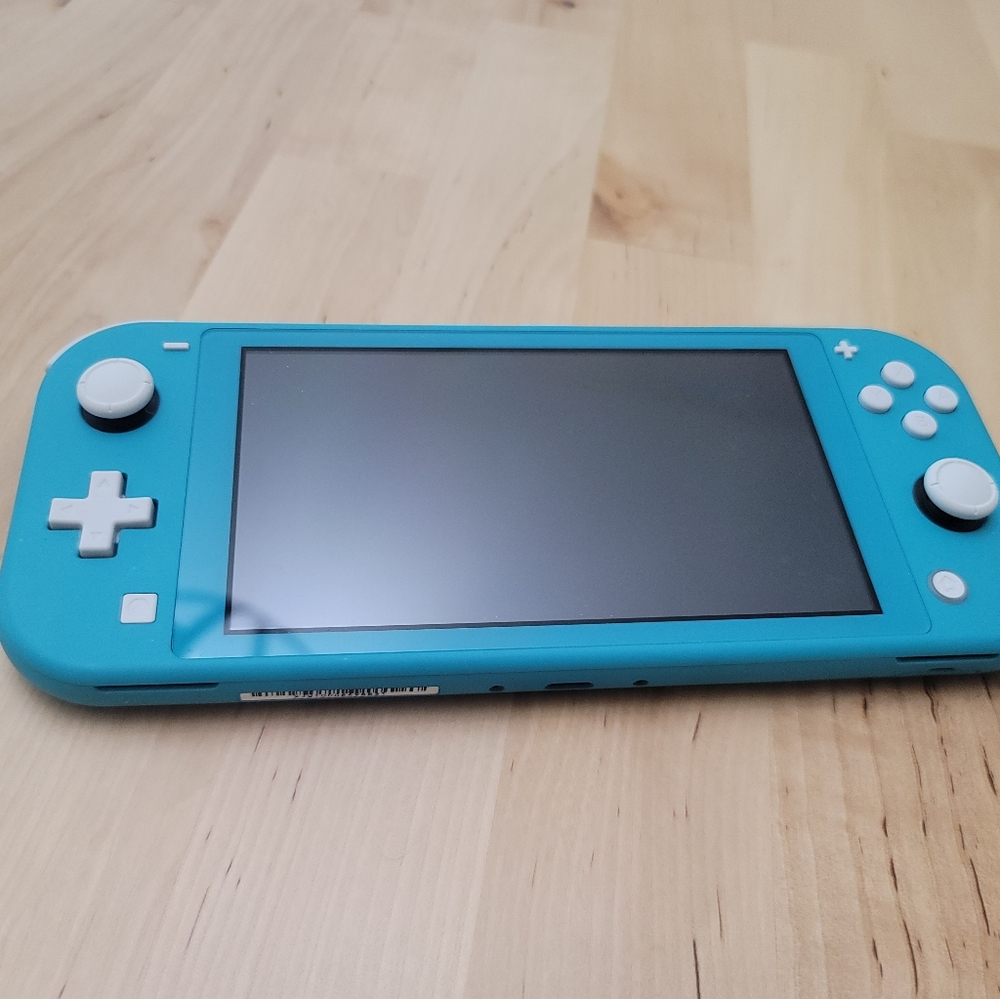 Nintendo switch LITE in blue